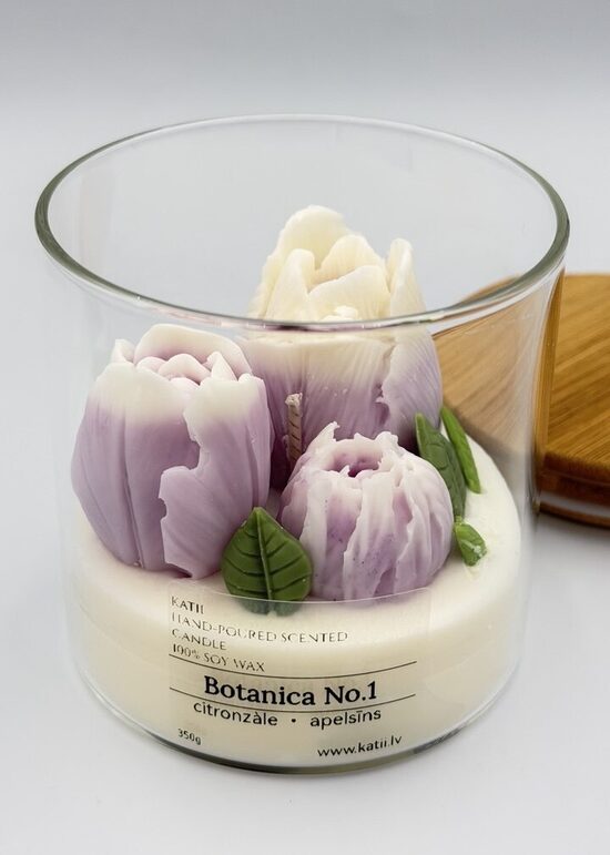 Soja vaska svece ar Tulpju ziediem (mazās)