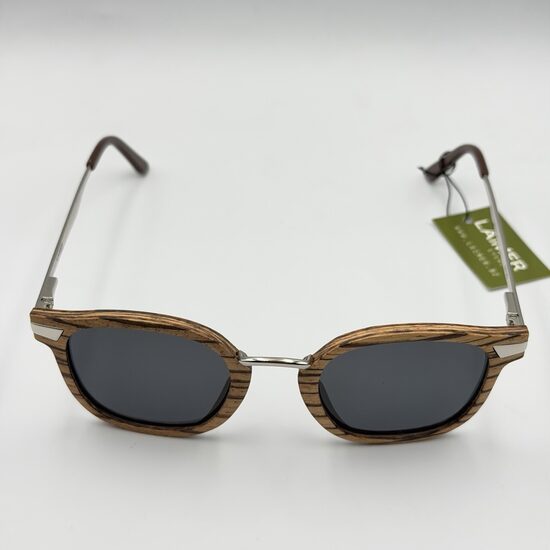 Laimer Nicolas unisex saulesbrilles ar tumšām lēcām, zebrano koka raksta rāmi un metāla kājiņām B135 
